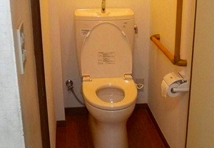 トイレの取り替え工事